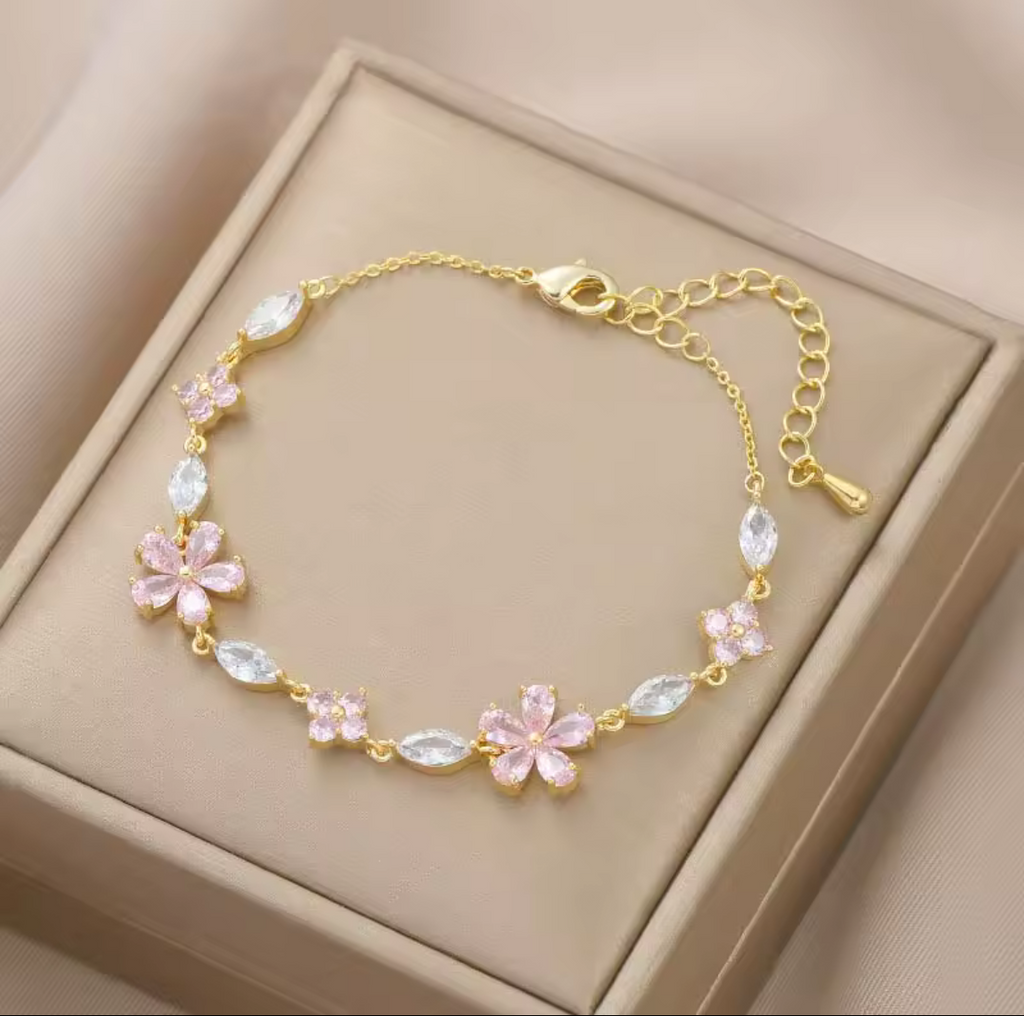 18K Gold Plated Crystal Clover Bracelet for Women